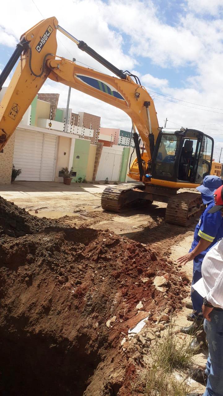 Prefeitura realiza ações de infraestrutura em Monteiro, através de parceria com a Cagepa