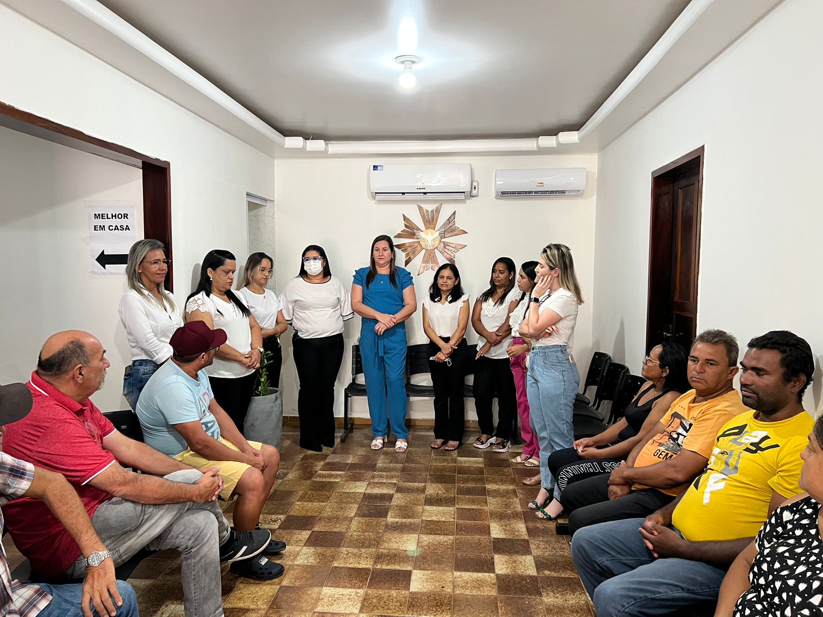 Programa Melhor em Casa realiza reunião com cuidadores no município de Monteiro