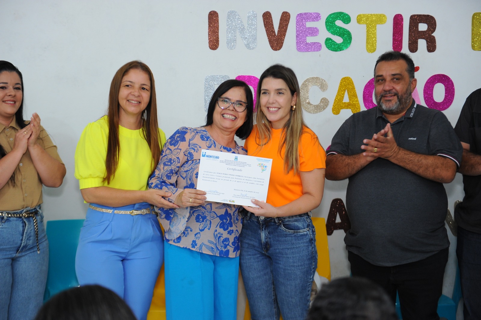 Desenvolvimento Social: Monteiro conta com novos profissionais certificados em corte e costura