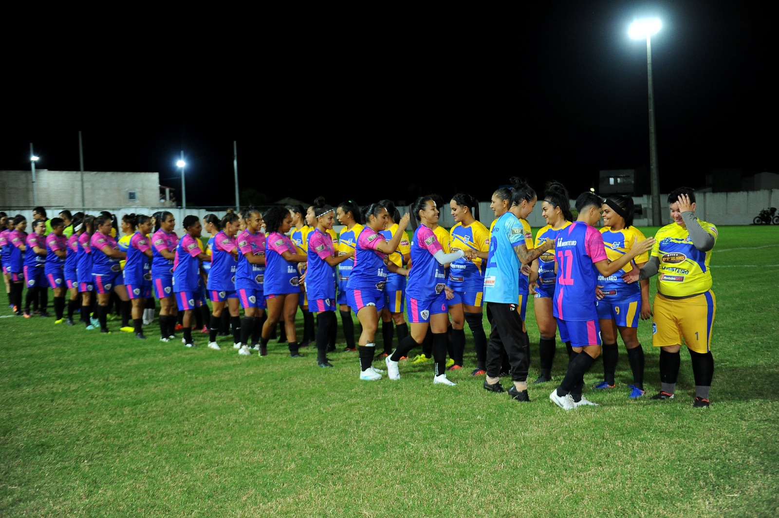 V10 conquista bicampeonato da Copa Dr. Chico de Futebol Feminino